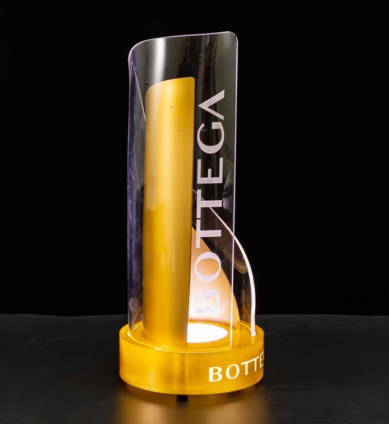 Gold Two Layers Wavy Bottle Presenter